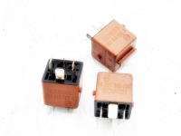 Купить Реле bmw e36 1.8, фото thumb