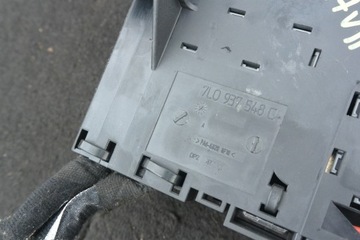 фото thumb №10, Коробка запобіжників корпус audi q7 4l touareg 7l