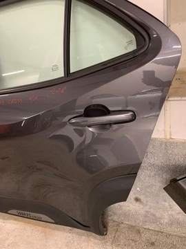 фото thumb №3, Toyota yaris cross 21r. дверь левый зад левая задние