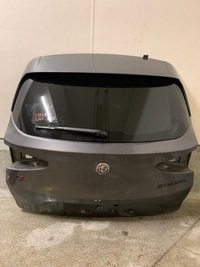 фото thumb №1, Крышка багажника задняя alfa romeo stelvio камера