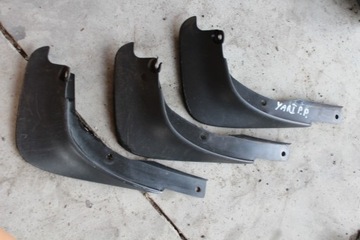 фото thumb №1, Брызговик правый перед защита порога yaris i