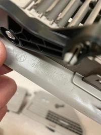 фото thumb №8, Vw t7 решітка повітропровід 7t0867485b 7t0867486b