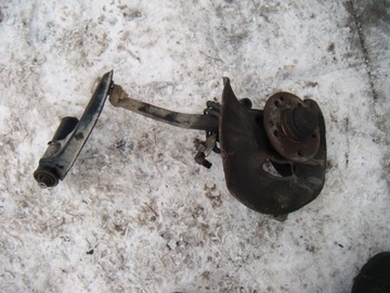 фото thumb №1, Mercedes c класс w202 2.0 бензин 93-01 поворотный кулак ступица правый перед