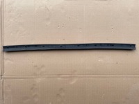 фото thumb №1, Dodge ram 1500 19 2019-2024 прокладка нижня двері права передня