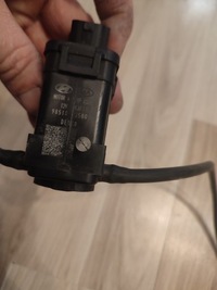 фото thumb №10, Помпа розпилювача перед hyundai kia