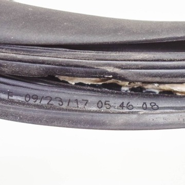 фото thumb №6, Tesla модель x 2018 резиновая прокладка багажника заднего / na кузов