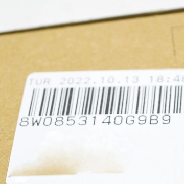 фото thumb №7, Audi a4 b9 бампер переднее решётка радиатора нижняя гайка 8w0853140g9b9