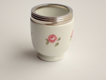Королевский вустерский фарфор, сделанный в Англии.