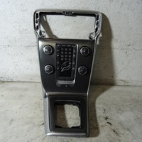 фото thumb №1, Volvo v40 14r панель обдув 31288104