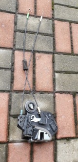 фото thumb №1, Замок двері трос правий задня suzuki grand vitara ii