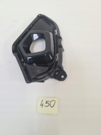 Купить Рамка решётка правая противотуманной фары бампера toyota rav4 2019, фото thumb