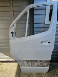 фото thumb №1, Mercedes sprinter 907 910 2018- двері передні ліва