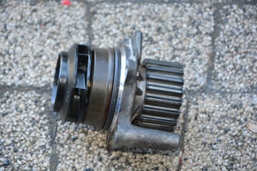 фото thumb №13, Насос води vw sharan 03l121019pt 019de