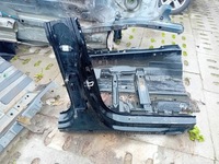 фото thumb №1, Audi a5 8w 5 дверь блок двигателя правый средний порог