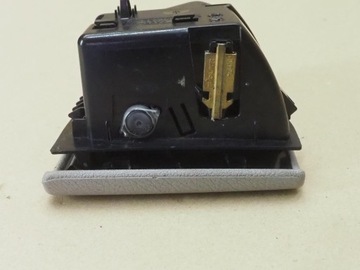 фото thumb №7, Mercedes w211 пепельница зад задняя правый зад 2118100233