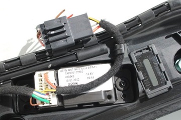 фото thumb №10, Bmw x7 g07 ролета люк 3 ряд 8082886 крыша стеклянный солнечный стекло люк