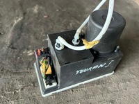 фото thumb №1, Помпа центрального замка audi оригинальный номер 8l0862257k