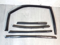 Уплотнители стекло левый задний  комплект  alfa romeo 156 sedan Недорого, фото thumb