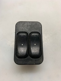 фото thumb №1, Перемикач кнопка вікон opel 13363201