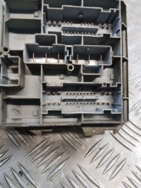 Коробка предохранителей 51724394 fiat stilo 1.9d 04r- Доставка, фото thumb
