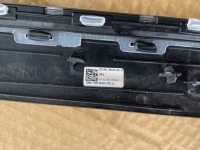 фото thumb №10, Audi оригінальний номер 4n1863916b