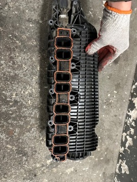 фото thumb №9, Колектор всмоктуючий лівий audi q7 sq7 4m 4.0 tdi 057129711ba 057129086q