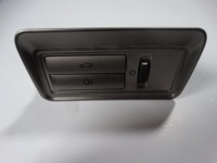 фото thumb №1, Перемикач кришки багажника jaguar оригінальний номер 8x23-11654-ab