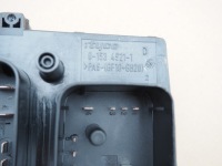 Opel astra h zafira b коробка запобіжників bsi hb 13206754 5dk008668-38 Недорого, фото thumb