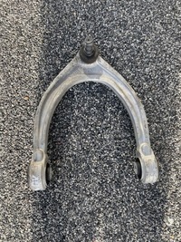 фото thumb №1, Рычаги перед alfa romeo giulia qv