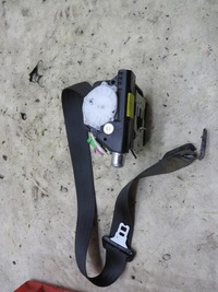 фото thumb №1, Pas натягувач середній задня volvo xc60