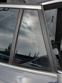 фото thumb №3, Стекло с дверь левый задняя bmw x1 f48 оригинальная as2
