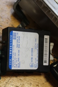 фото thumb №14, Бортовой компьютер блок управления двигателя toyota оригинальный номер 89666-02110