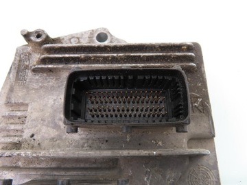 фото thumb №5, Блок управления opel zafira b 1.6 cng z16yng 28023583
