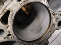 фото thumb №12, Блок двигателя audi a6 c6 3.2 fsi auk 06e103021aa поцарапанный