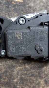 фото thumb №5, Потенциометр газа ford focus 1.8d 05r