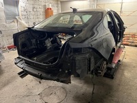 фото thumb №1, Jaguar xf ii x260 четверть правая левая крыло крыша кузов чёрный