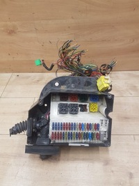 фото thumb №1, Коробка запобіжників volvo v70 2.4 16v