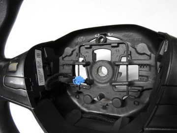фото thumb №11, Peugeot 208 i 12-18 руль
