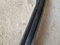 фото thumb №9, Прокладка двері скла лівий перед vw jetta vi 5c6 2.0 fsi 5c6837431