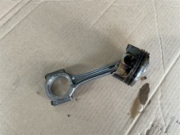 фото thumb №8, Поршень + шатун 9807260380 peugeot 2008 2 ii 19-22r hn05 1.2 thp puretech