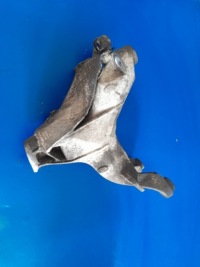 фото thumb №1, Кронштейн двигуна audi a4 b8 2.0 tfsi cdn