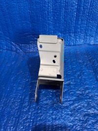 Кронштейн кронштейн усилитель volvo ex30 8891173093 Недорого, фото thumb
