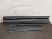 фото thumb №1, Двері молдинг перед задня права mercedes gla w247