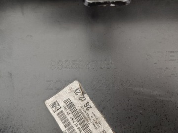 фото thumb №8, Peugeot 2008 ii 2 gt-line накладка бампера зад планка спойлер дифузор 19-