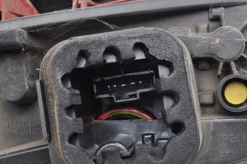 фото thumb №9, Peugeot 308 i рестайлінг універсал лампа права задня правий зад 96814438xt