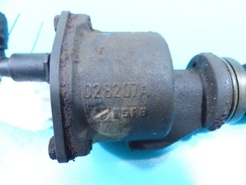 фото thumb №6, Насос вакуум vw sharan i 028207a 1.9 tdi