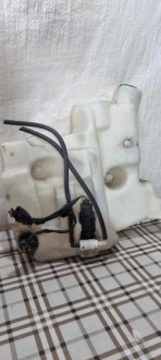 фото thumb №1, Бак омывателя mercedes ml w164 a1648690020