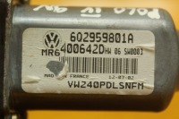 фото thumb №11, Моторчик блок управления стекло правый перед vw polo iv 9n 6q2959801a