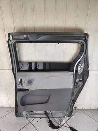 фото thumb №9, Дверь задняя правая сторона toyota sienna 3 2011