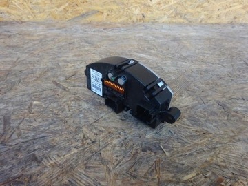 фото thumb №8, Audi a3 8v 12-18 резистор вентилятор резистор 5q0907521e